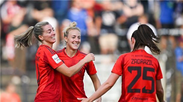 Bayerns Fußballerinnen siegen dank Simons Doppelpack Bayern Münchens Fußballerinnen können weiter jubeln.