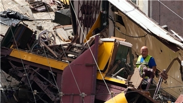 Bei dem schwersten Unglück dieser Art mit Standseilbahnen in Lissabon sind 16 Menschen ums Leben gekommen und 21 zum Teil schwer verletzt worden.