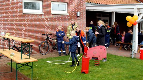 Mitmach-Tag der Kinderfeuerwehr Ueterlande-Overwarfe