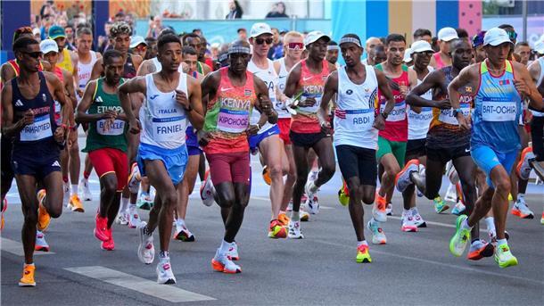Marathon-Ass Kipchoge: 2028 nicht mehr als Läufer zu Olympia Bei den Olympischen Spielen in Paris gab Kipchoge auf.