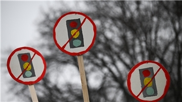 Bei den Wahlen in zwei ostdeutschen Bundesländern haben sich viele Wählerinnen und Wähler von den Ampelparteien abgewandt. Die BZ fragte nach, wie Kommunalpolitikerinnen und Kommunalpolitiker im Landkreis Rotenburg die Situation nach der Wahl bewerten. 