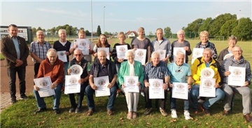Bei der Hauptversammlung der Stollhammer Heimatsportler ehrten Vorsitzender Frank Göckemeyer (links) und Kreisvorsitzender Siegfried Hodel (2. von links) zahlreiche Jubilare.