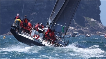 Bei der Segel-Regatta Sydney-Hobart gab es den Veranstaltern zufolge zwei Todesfälle.