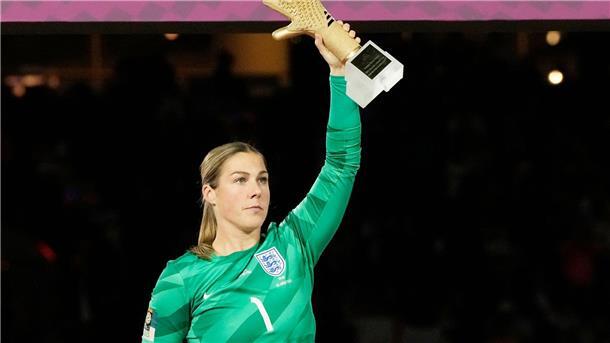 Welttorhüterin Earps wechselt zu Paris Saint-Germain Bei der WM 2023 erhielt Mary Earps die Auszeichnung zur besten Torhüterin des Turniers.