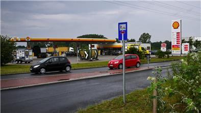 Beim Autohof Wulsdorf rechnet man wegen des Abrisses der Autobahnbrücke mit deutlich weniger Gästen.
