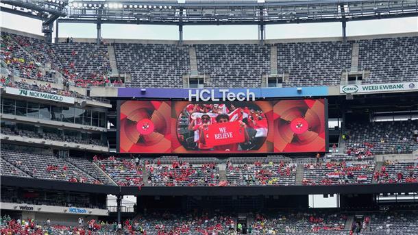 Beim Club-WM-Spiel mussten die Fans die Tribünen des MetLife Stadium wegen eines Unwetters für etwa eine Stunde verlassen