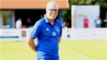 Beim Kreisliga-Aufsteiger TSV Byhusen will sich Ron Stam als Co-Trainer mit seiner Erfahrung einbringen und Spielertrainer Eick Gerken unterstützen.
