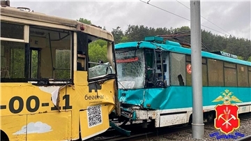 Beim Zusammenstoß zweier Straßenbahnen in der sibirischen Stadt Kemerowo wurden mehr als 100 Menschen verletzt.