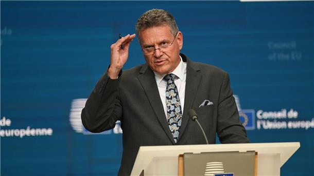 Chinas Exportkontrollen sorgen für Probleme in Europa Bekommt wegen Chinas Kurs besorgte Anrufe aus der Autoindustrie: EU-Handelskommissar Maros Sefcovic. (Archivbild)
