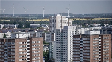Berlin-Marzahn kann zum Ort der Befreiung werden - zumindest für die Erzählerin in „Die vorletzte Frau“. (Archivbild)