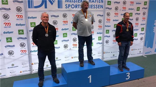 Sportgemeinschaft Gyhum ehrt ihre Teilnehmer an der Deutschen Meisterschaft Bernd Mahler