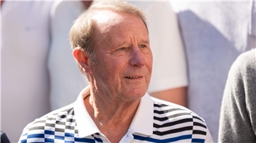 Berti Vogts zeigt sich vor dem EM-Achtelfinale gegen Dänemark zuversichtlich.