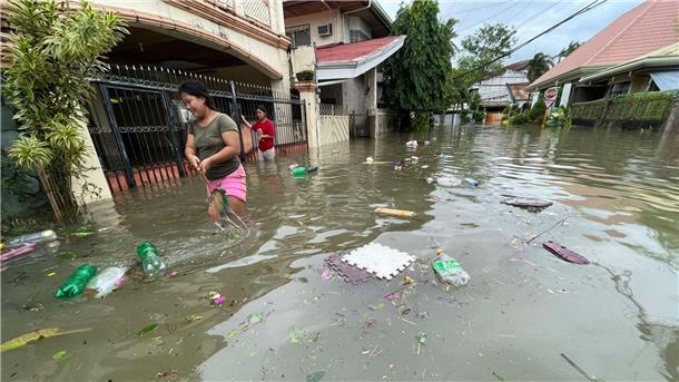 Taifun „Kalmaegi“ trifft Philippinen: mindestens sieben Tote Besonders östliche und zentrale Regionen des Inselstaates sind betroffen.