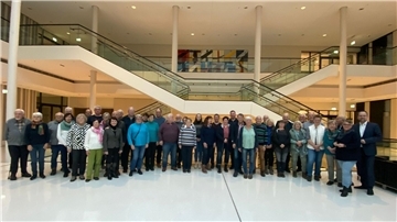 Besucher aus der Wesermarsch im Landtag in Hannover.