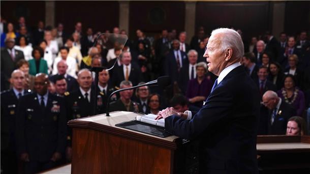 Biden zur Lage der Nation: Wirtschaft, Israel und sein Alter Biden hat in seiner Ansprache auch dazu aufgerufen, die Demokratie in den USA mit aller Kraft zu verteidigen.