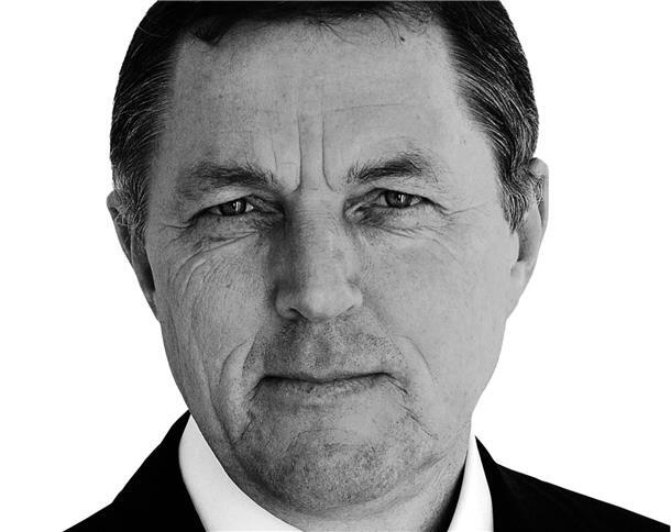 Das Fallbeil im Arbeitsvertrag muss sofort weg Kolhoff