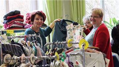 Schönes aus zweiter Hand: Basar im Kirchtimker Gemeindehaus