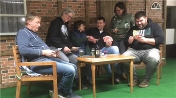 Theatergruppe Glinstedt: Aufführungen von „Tante Adelheid“