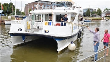 Mini-Kreuzfahrt von Stade nach Hamburg