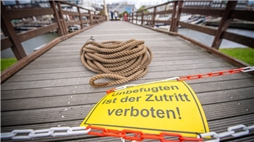 „Süßes Mädchen“ wieder aufrichten