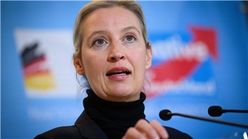 Kommentar: Mit Alice Weidel ist nicht gut Kirschen essen
