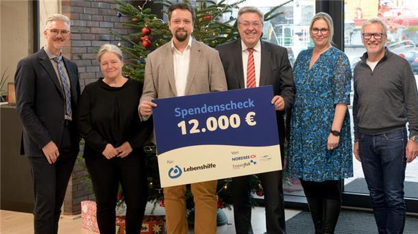 Bremerhavener Firmen spenden für die Lebenshilfen Bremerhavener Firmen spenden für die Lebenshilfen