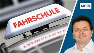 Fahrschule-Schild.