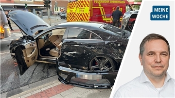 Ein Auto mit Totalschaden
