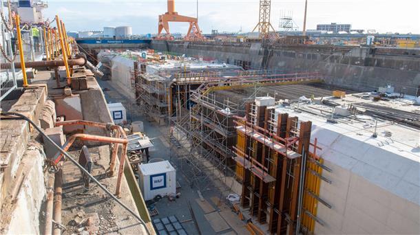 Der Tunnelbau in der Lloyd Werft in Bremerhaven geht voran 
