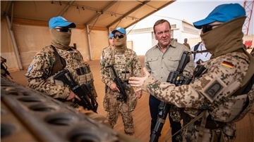 Bis Mai 2024 soll die Bundeswehr aus Mali abgezogen werden. Verteidigungsminister Boris Pistorius (SPD) sieht einen großen logistischen Aufwand.