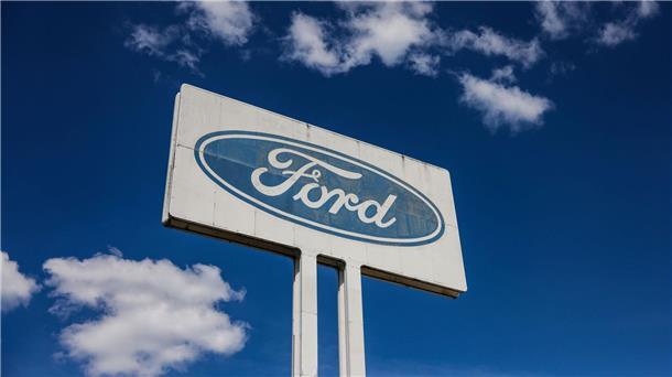 Ford-Belegschaft macht Weg frei für Sparkurs Blauer Himmel bei Sonnenschein - hat Ford nun eine bessere Zukunft?