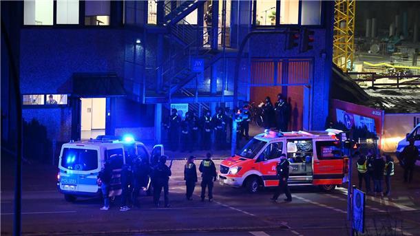 Blick auf den Einsatzort in Hamburg.