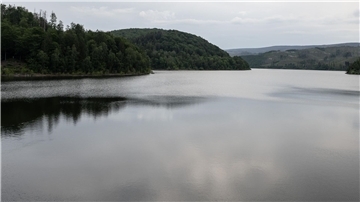 Blick auf die Sösetalsperre im Harz. Die Talsperren im Harz sind unter anderem für die Trinkwasserversorgung von Göttingen bis Bremen zuständig.