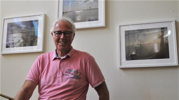 Blicke auf Brake von der Fähre aus hat Lutz Ackermann fotografisch festgehalten.