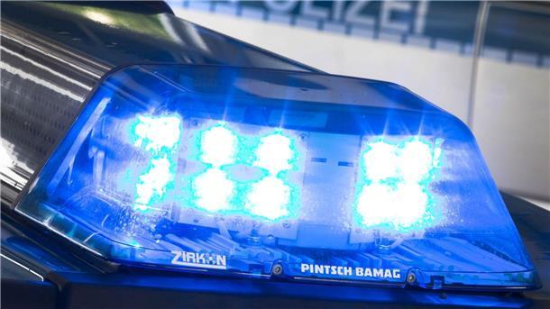 Bluttat im Kreis Augsburg: Ein 64-jähriger Mann soll drei Menschen erschossen haben.