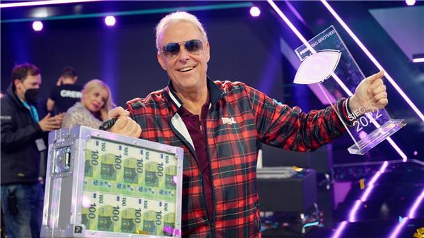 100.000 Euro: Box-Manager Gottwald gewinnt „Big Brother“ Box-Manager Rainer Gottwald bejubelt seinen Sieg in der Sat.1-Reality-Show „Promi Big Brother“.