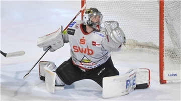 Brandon Maxwell zeigte erneut eine sehr gute Leistung im Tor der Fischtown Pinguins.