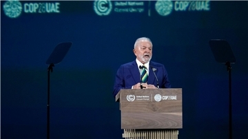Brasiliens Präsident Luiz Inácio Lula da Silva spricht beim UN-Klimagipfel. Nächste Woche wird er in Berlin sein.