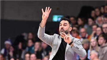 Braunschweigs Coach Jesús Ramírez ist BBL-Trainer des Jahres.