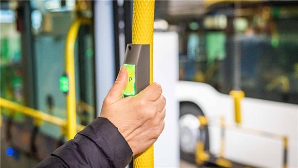 Bremerhaven Bus hat den Fahrplan wegen Personalmangels ausgedünnt. Dafür fahren die Busse jetzt wieder verlässlich. 