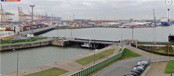 Bremerhavens Nordschleuse, der Nordhafen (Bild), der Osthafen, das Wendebecken, das Containerterminal und das Schwimmdock III der Lloyd Werft sollen ab Frühjahr live im Internet zu sehen sein.