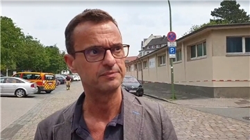 Bremerhavens Schulstadtrat Michael Frost (parteilos) kann sich eine generelle Schließung der Schulen nicht vorstellen.