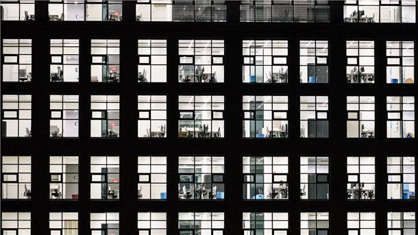 Büros im Europaviertel: Die Mieten von Gewerbeimmobilien in Frankfurt ziehen wieder an. (Archivbild)