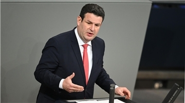 Bundesarbeitsminister Hubertus Heil will die gesetzliche Rente „langfristig stabilisieren“.