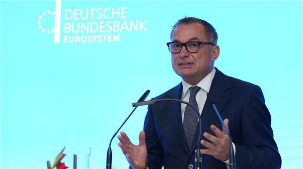 Bundesbank: Trumps Zölle erhebliches Risiko für Deutschland Bundesbank-Präsident Nagel warnt vor Schäden für die deutsche Wirtschaft im Zuge neuer US-Zölle (Archivbild).
