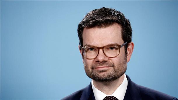 Buschmann: Mehr Tempo bei Digitalisierung der Justiz Bundesjustizminister Marco Buschmann rechnet nach einem Treffen der Justizminister von Bund und Ländern mit mehr Tempo bei der Digitalisierung der Justiz.