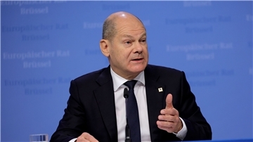 Bundeskanzler Olaf Scholz sieht im Wiederaufbau der Ukraine nach dem Ende des Angriffskriegs eine jahrzehntelange Aufgabe der Weltgemeinschaft.