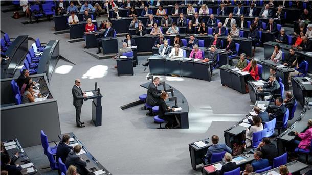 Studie: Bundestagsreden verständlicher als erwartet Bundeskanzler Olaf Scholz (SPD) spricht bei der Generaldebatte des Bundestags.
