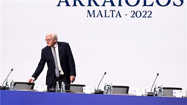 Steinmeier verlangt von iranischer Führung Stopp der Gewalt Bundespräsident Frank-Walter Steinmeier hat am Treffen der Arraiolos-Gruppe in Valletta teilgenommen.