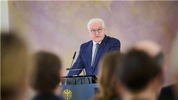 Bundespräsident Frank-Walter Steinmeier hat den Zehntausenden Helferinnen und Helfern in den Hochwassergebieten gedankt und seine Hochachtung ausgesprochen (Archivbild).